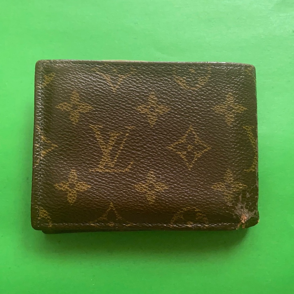 Vintage Louis Vuitton Saks Fifth bi-fold wallet